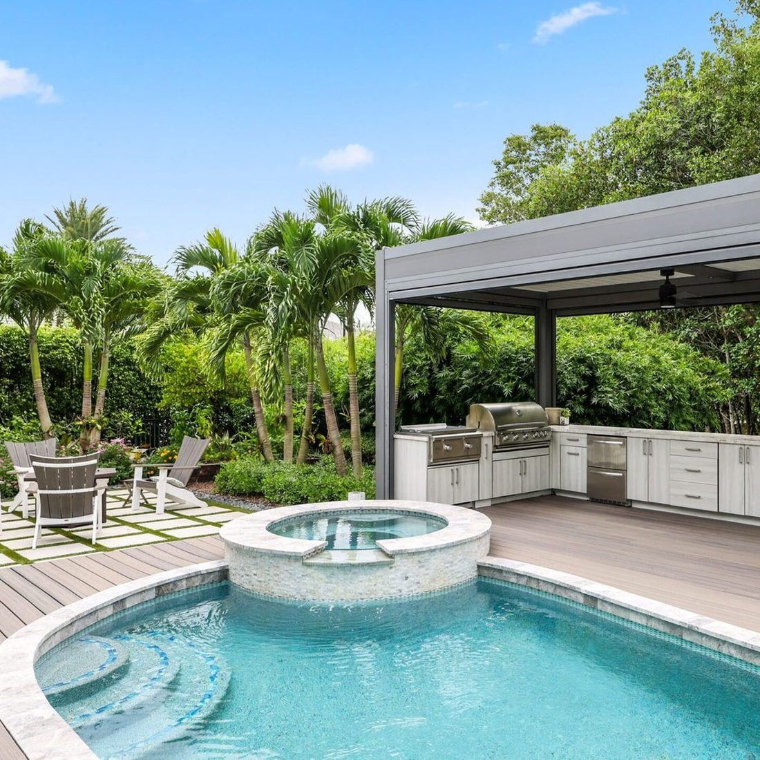 Pool terrace with sun loungers